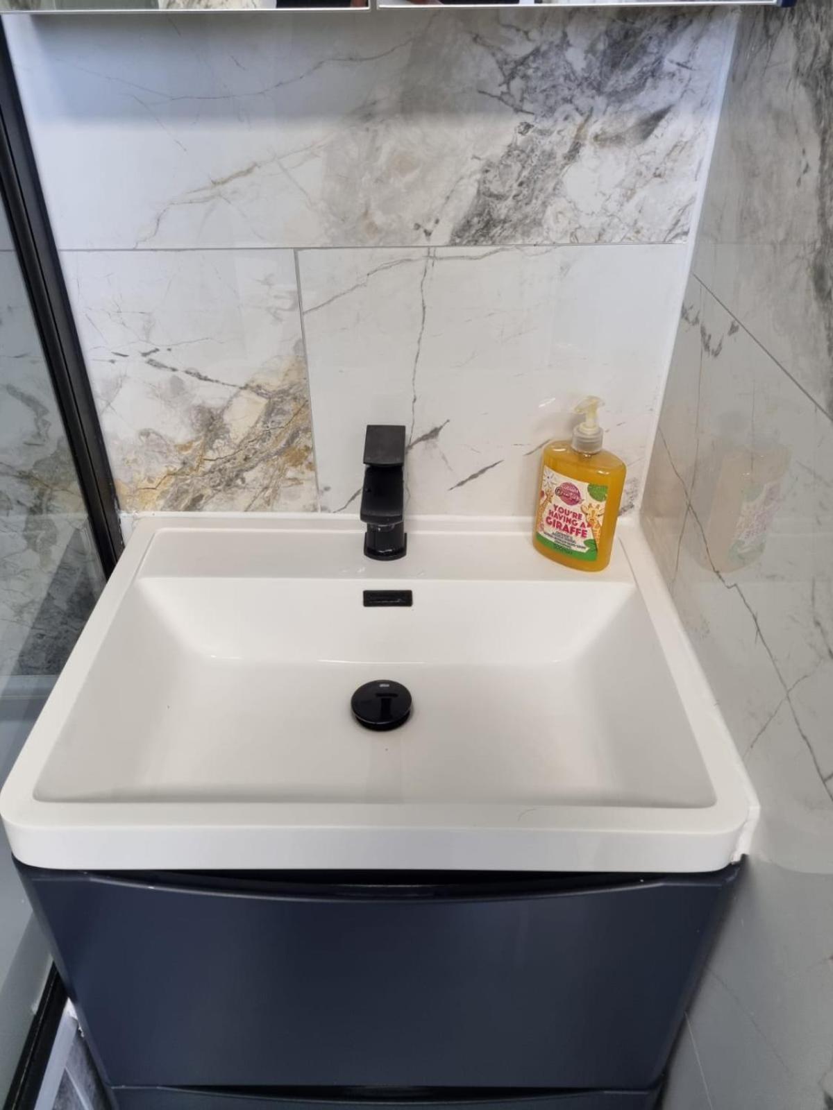 Stylish London Apartment & Free Parking Esterno foto
